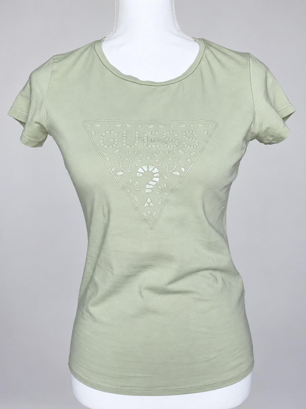 GUESS Los Angeles Sage Green Tonal Logo Tee Size M